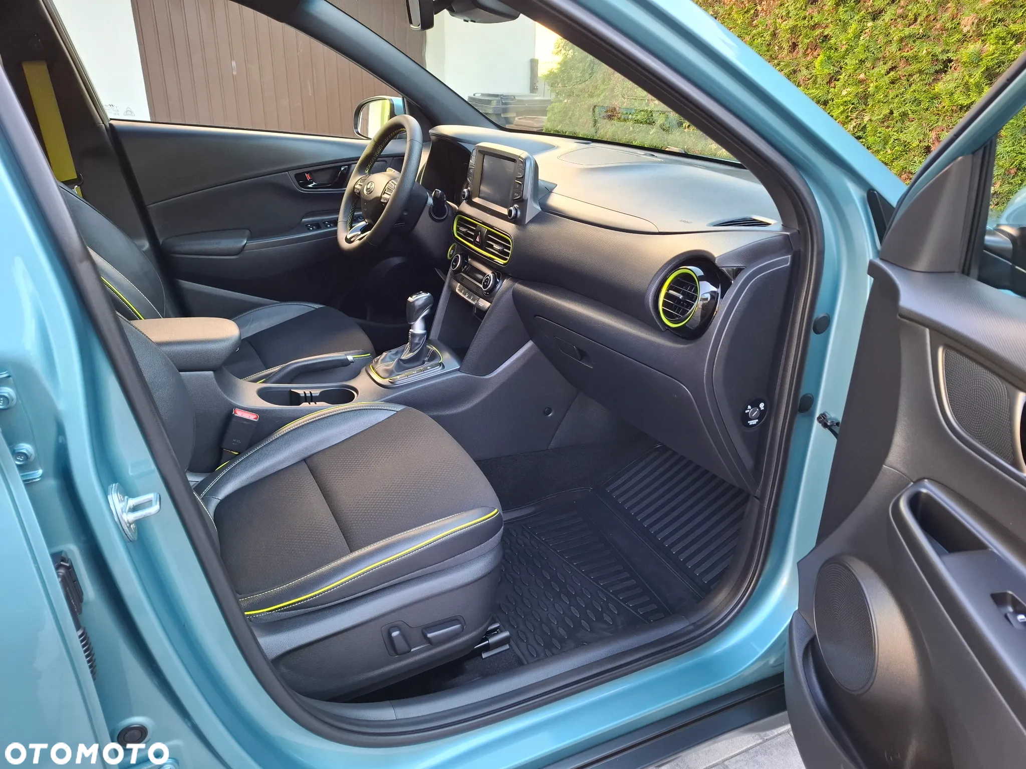 Hyundai Kona - 12