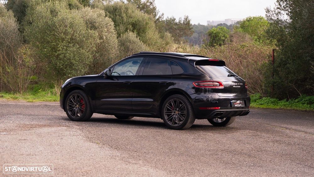 Porsche Macan Turbo PDK - 4
