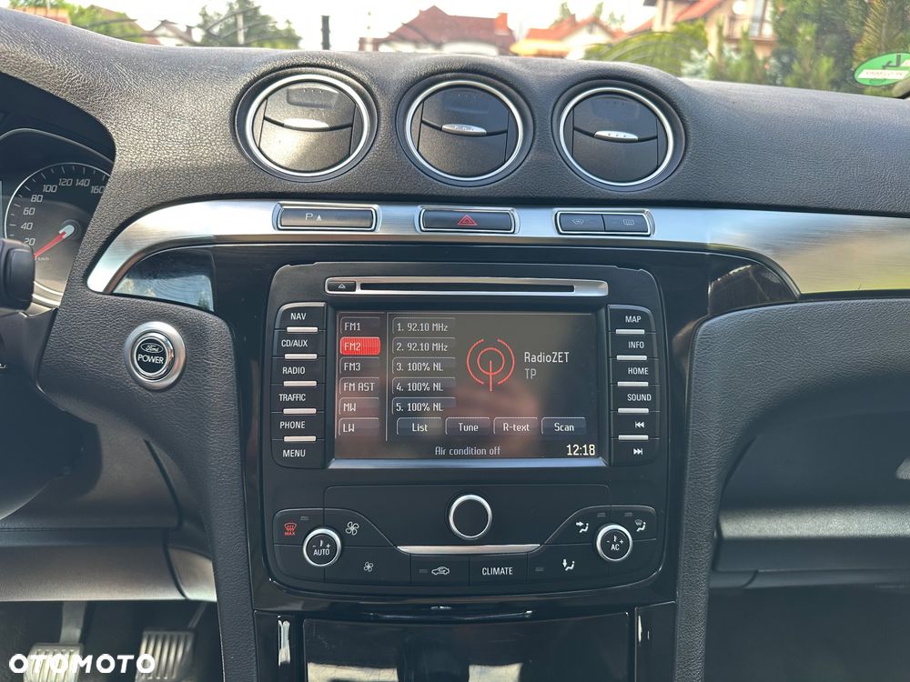 Ford S-Max 2.0 TDCi DPF Titanium - 29