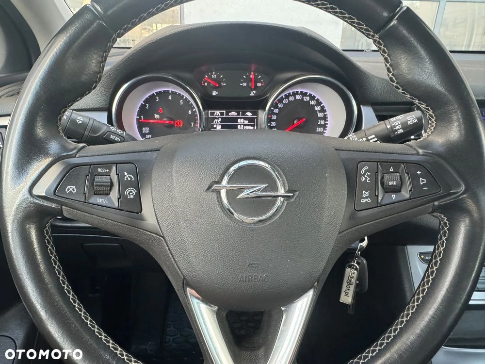 Opel Astra 1.2 T S&S - 8