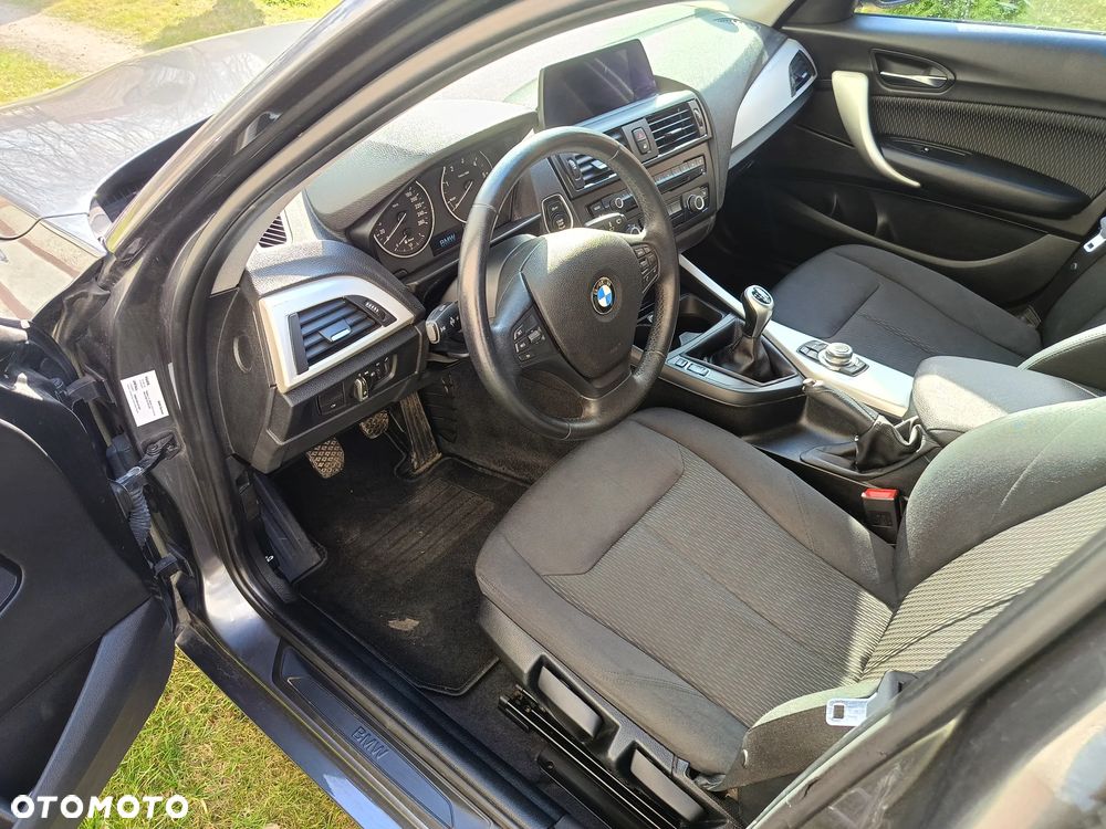BMW Seria 1 116d DPF - 9