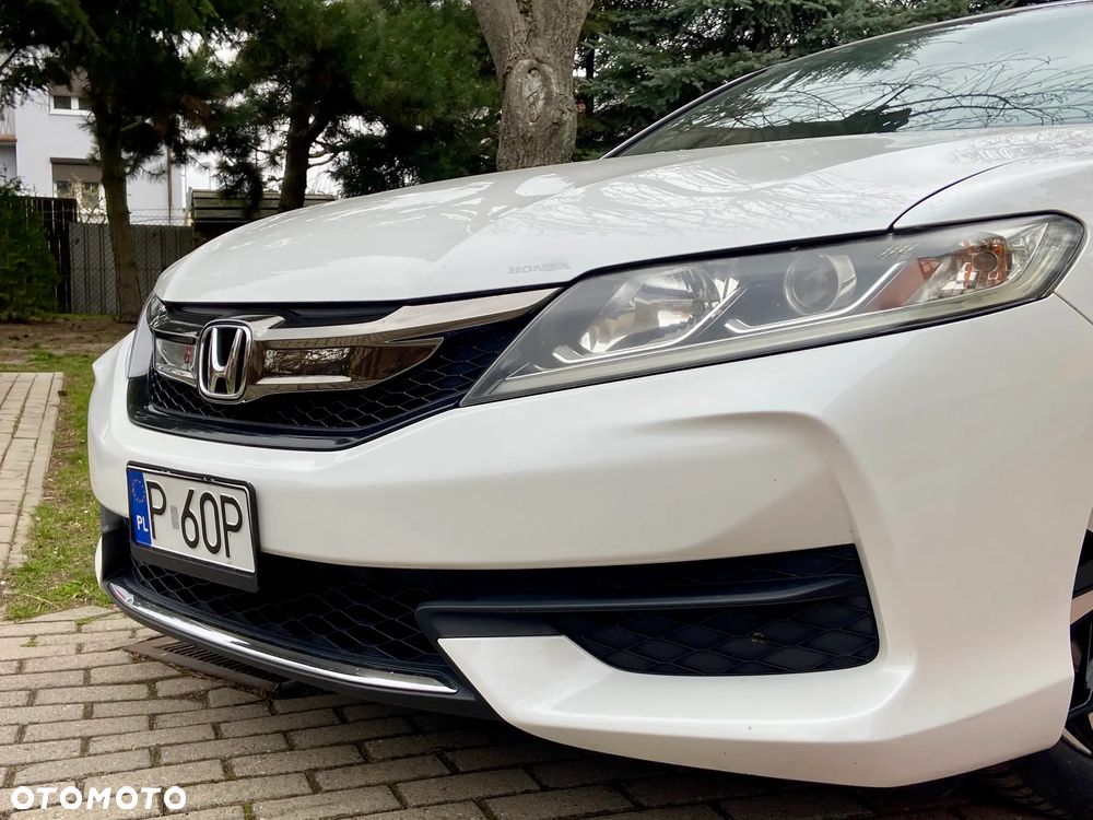 Honda Accord 2.4 LX - 2