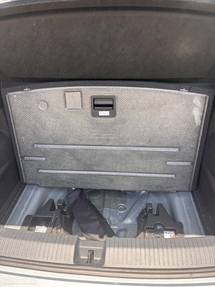 VW T-Roc 1.0 TSI Urban - 9