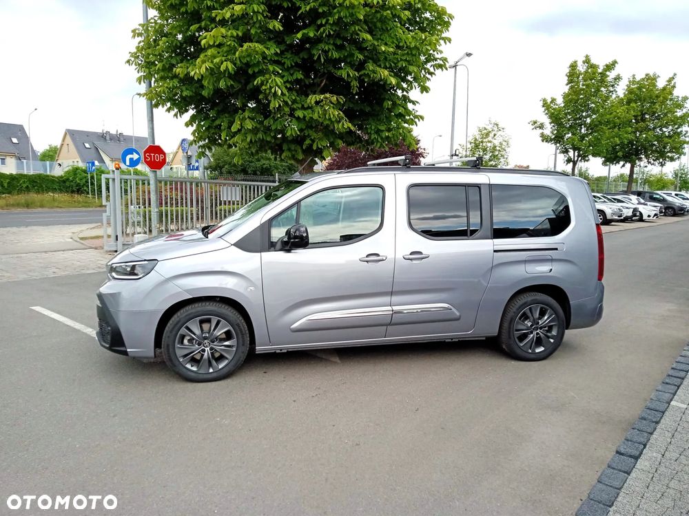 Toyota Proace City Verso 1.5 D-4D Family - 3