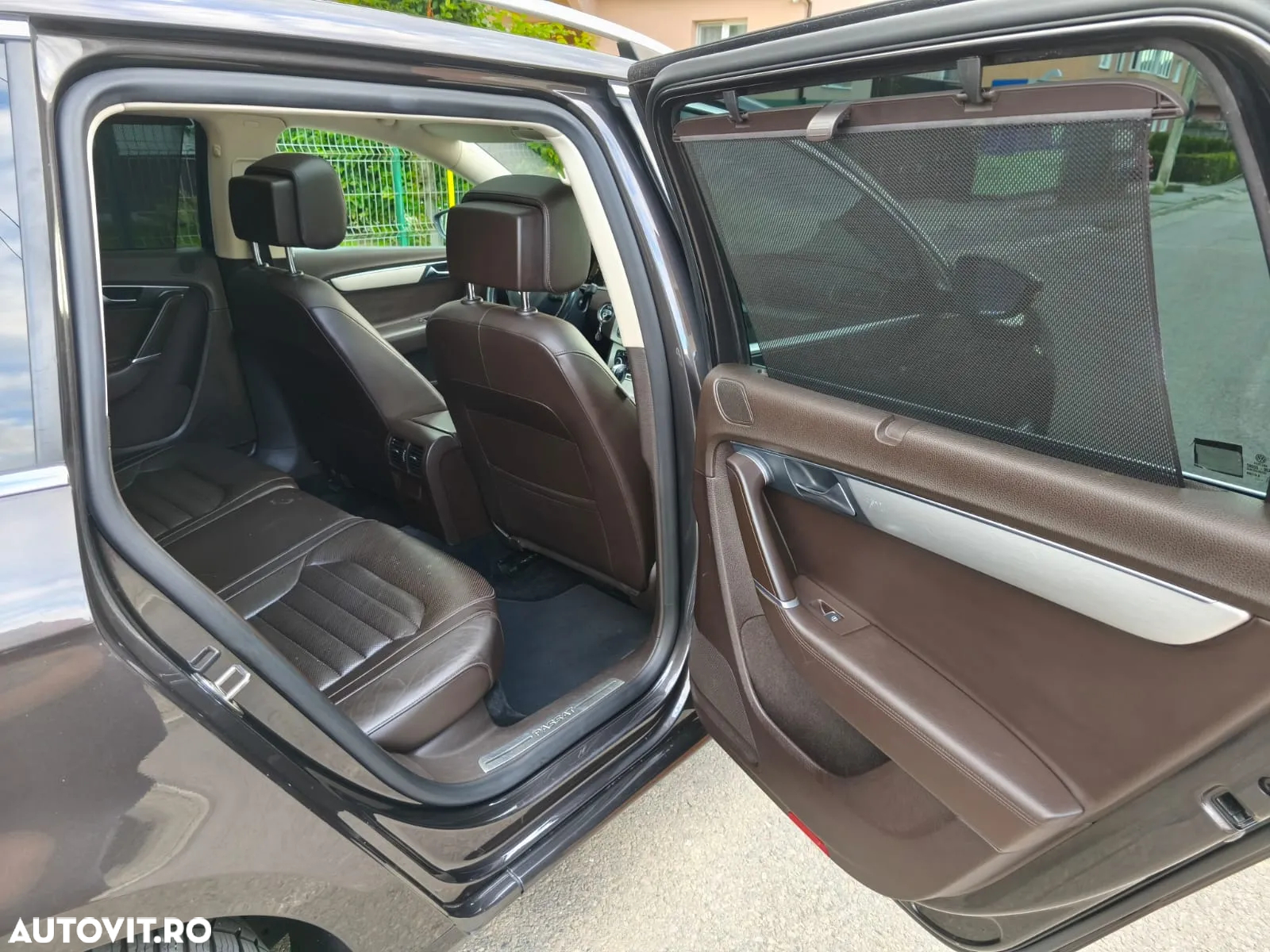 Volkswagen Passat Variant 2.0 TDI DSG BlueMotion Technology Highline - 3