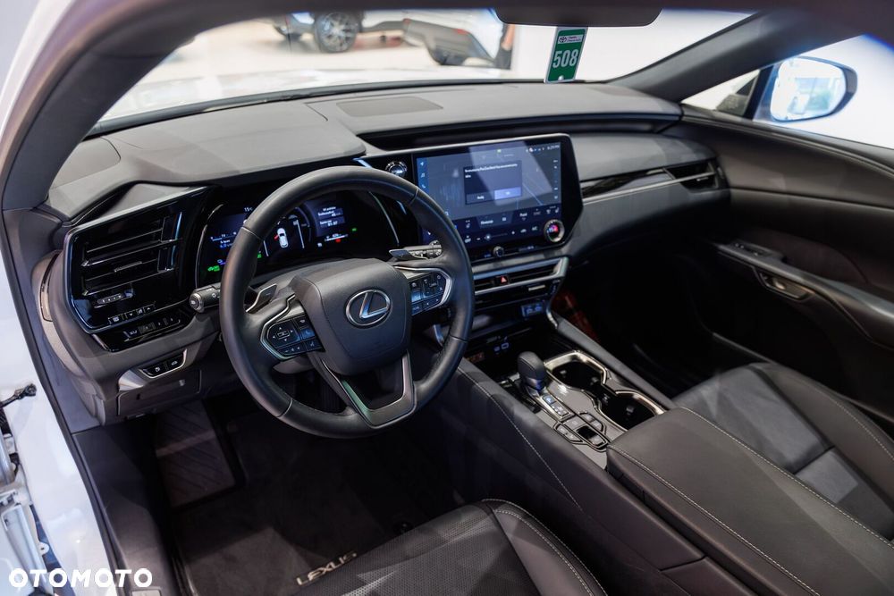 Lexus RX 450h+ Prestige - 33
