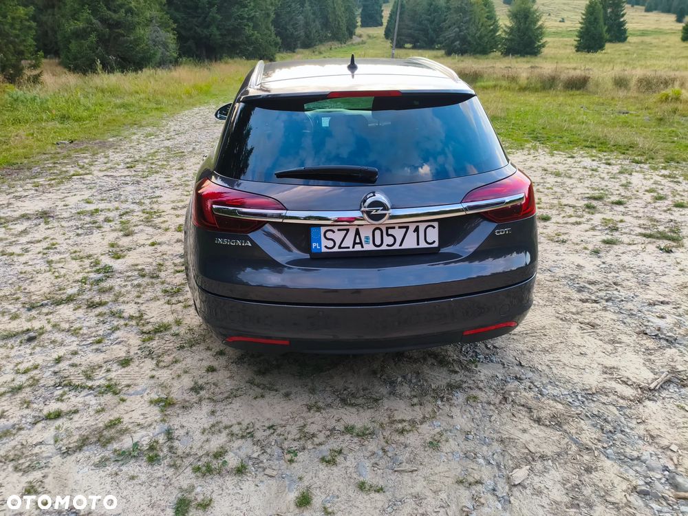 Opel Insignia 2.0 CDTI - 8