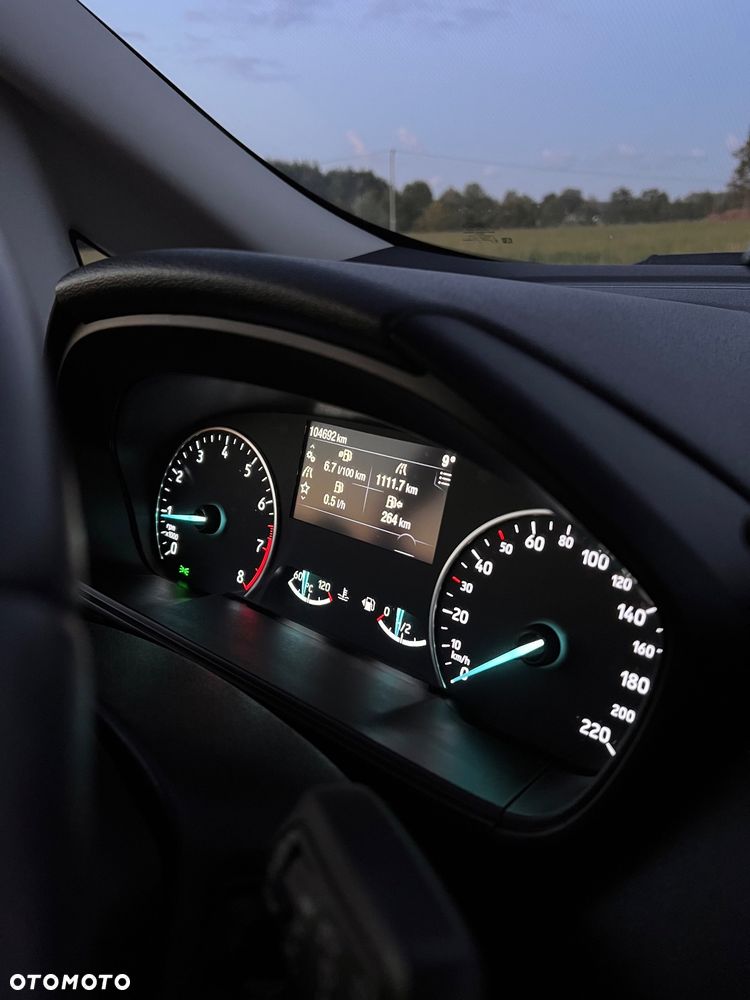 Ford EcoSport - 11