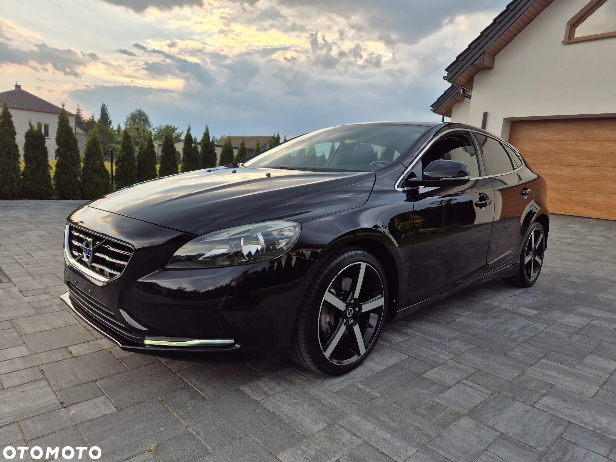 Volvo V40 D4 Drive-E Momentum - 32