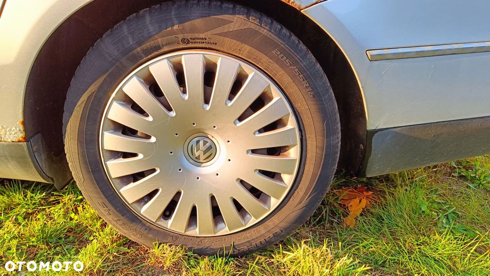 Volkswagen Passat - 8