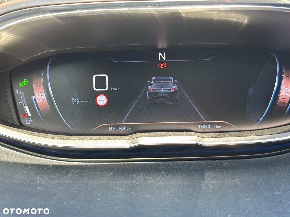 Peugeot 3008 BlueHDi 130 Stop & Start EAT8 Allure - 36