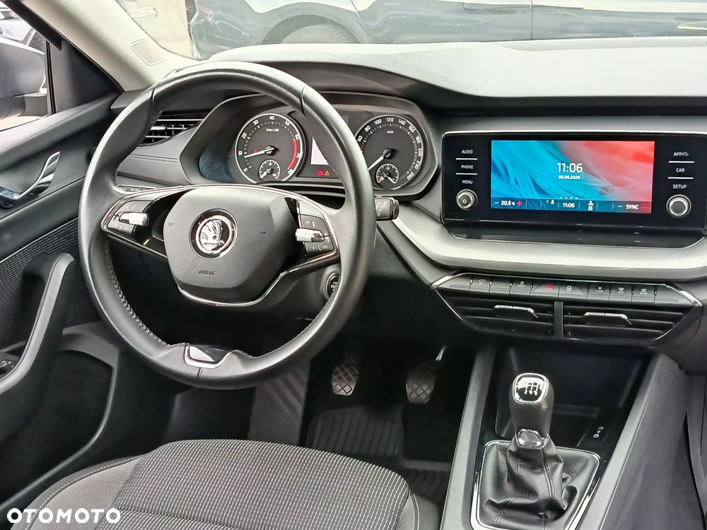 Skoda Octavia 1.5 TSI ACT Ambition - 7