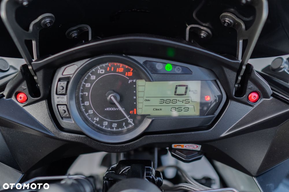 Kawasaki Ninja 1000 SX - 29