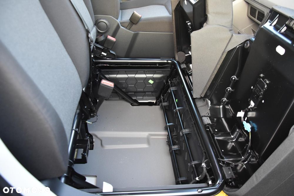 Volkswagen Crafter - 10