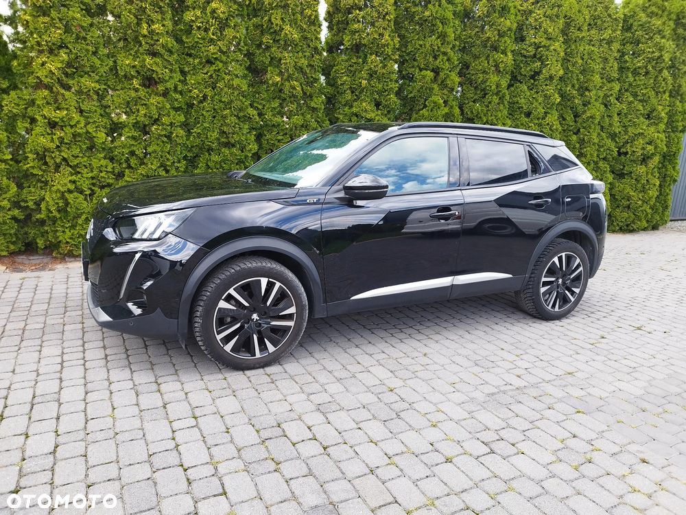 Peugeot 2008 PureTech 155 EAT8 GT - 2