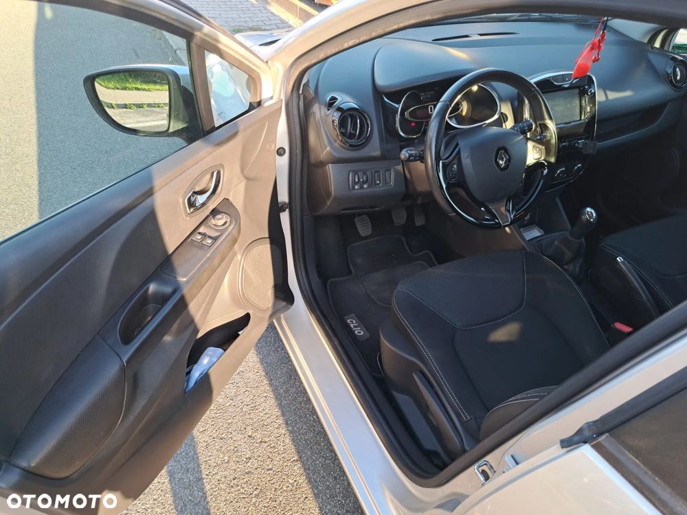 Renault Clio 1.2 16V Life - 13