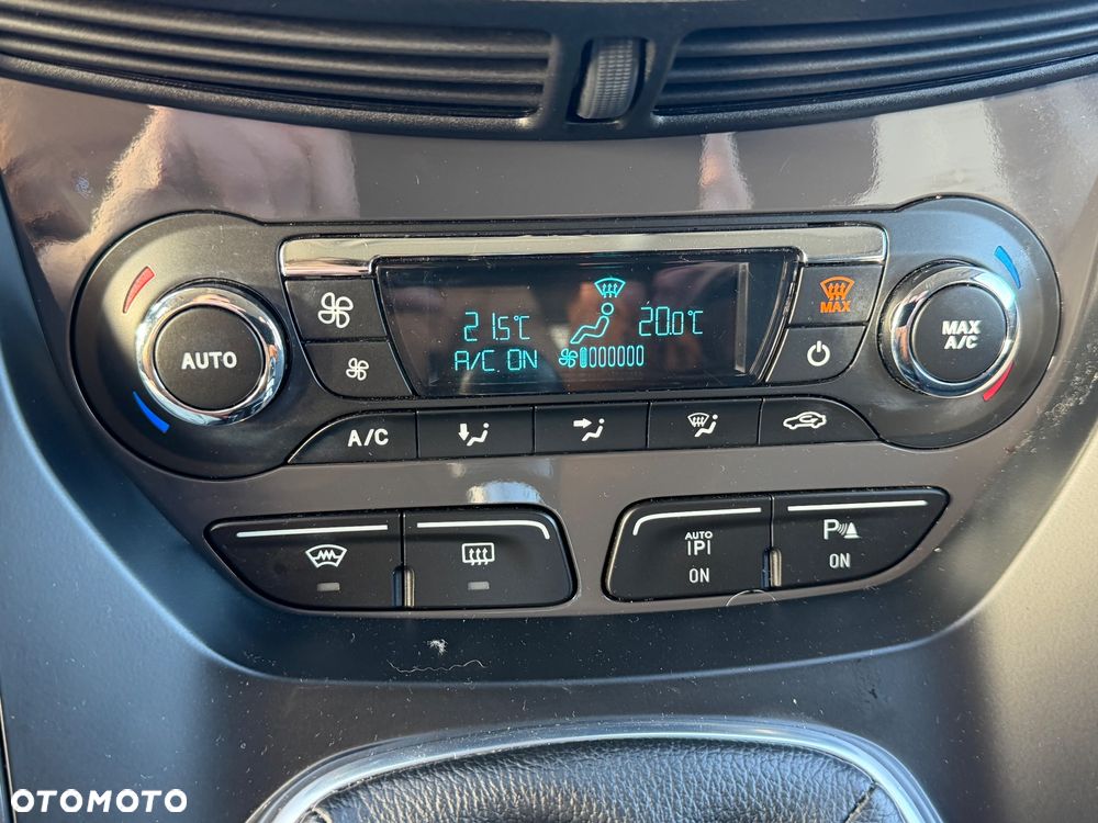 Ford Kuga 2.0 TDCi 2x4 Individual - 23