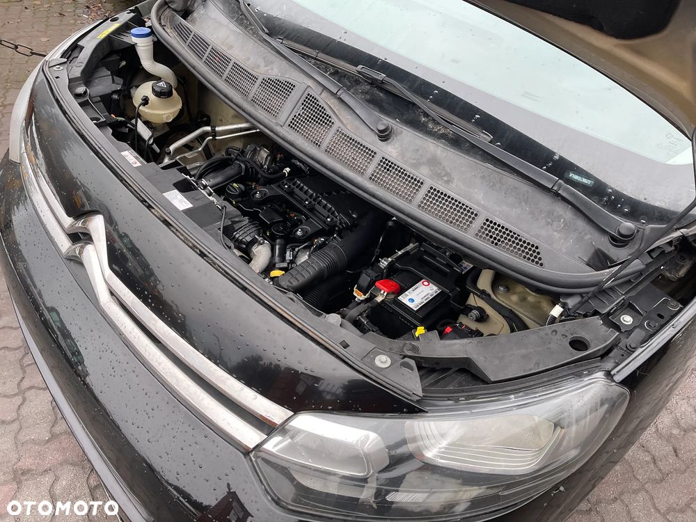 Citroën Jumpy Rok 2019_6 Osobowy_Brygadówka_Holenderka_6 Osób_Dubel kabina_1.6 HDI DIESEL Oszczędny_Klimatyzacja - 32