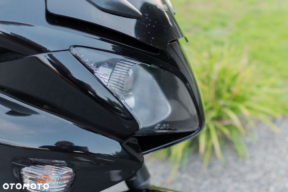 Honda CBF - 12