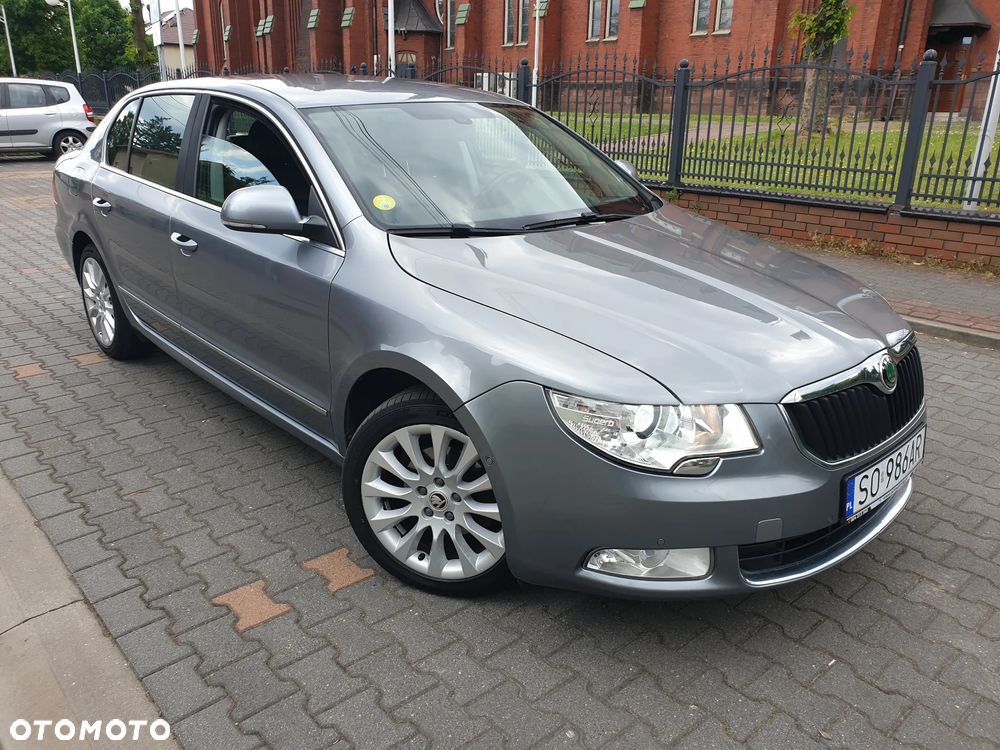 Skoda Superb 1.6 TDI Exclusive - 2