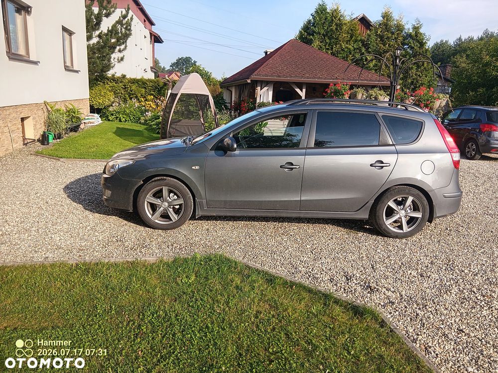 Hyundai i30 1.6 CRDi Base EU5 - 7