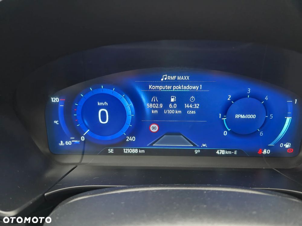 Ford Kuga 2.0 TDCi 2x4 ST-Line - 12