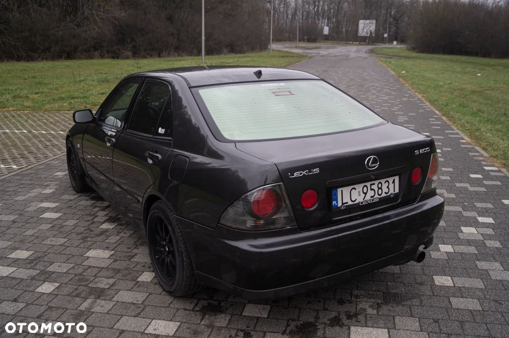 Lexus IS 200 Classic - 4