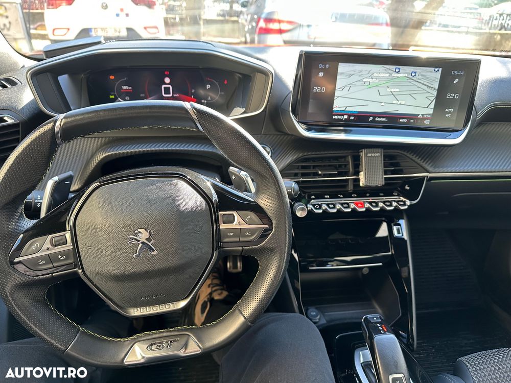 Peugeot 2008 1.5 BlueHDI EAT8 STT GT Pack - 10