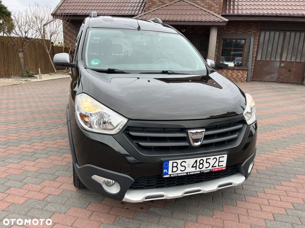 Dacia Dokker TCe 115 Stepway Celebration - 15