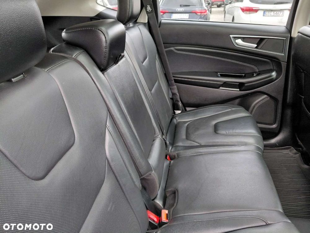 Ford Edge - 21