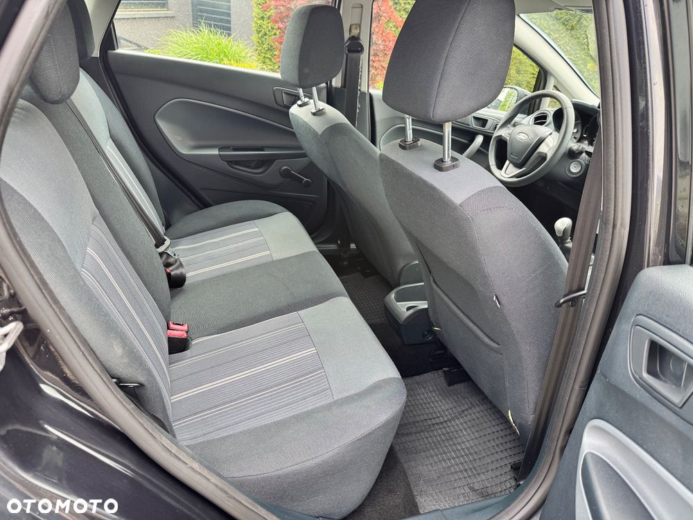 Ford Fiesta - 28