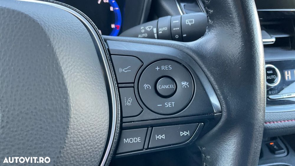 Toyota Corolla 1.8 HSD TS Exclusive tapiterie Neagra - 34