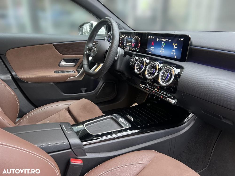 Mercedes-Benz A 220 - 13