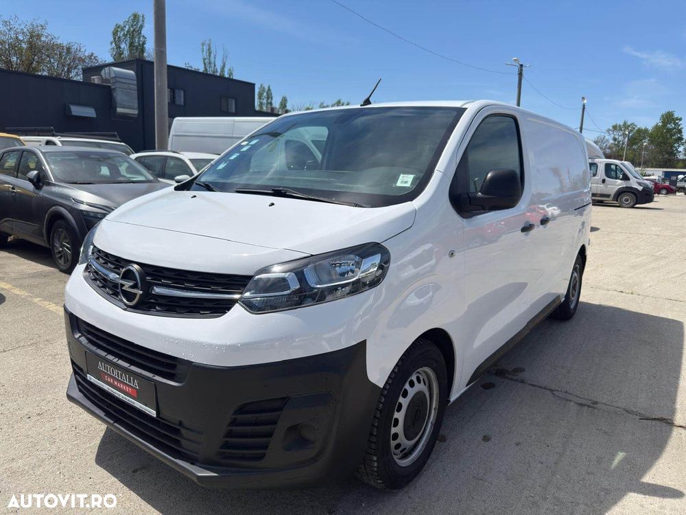 Opel Vivaro - 1