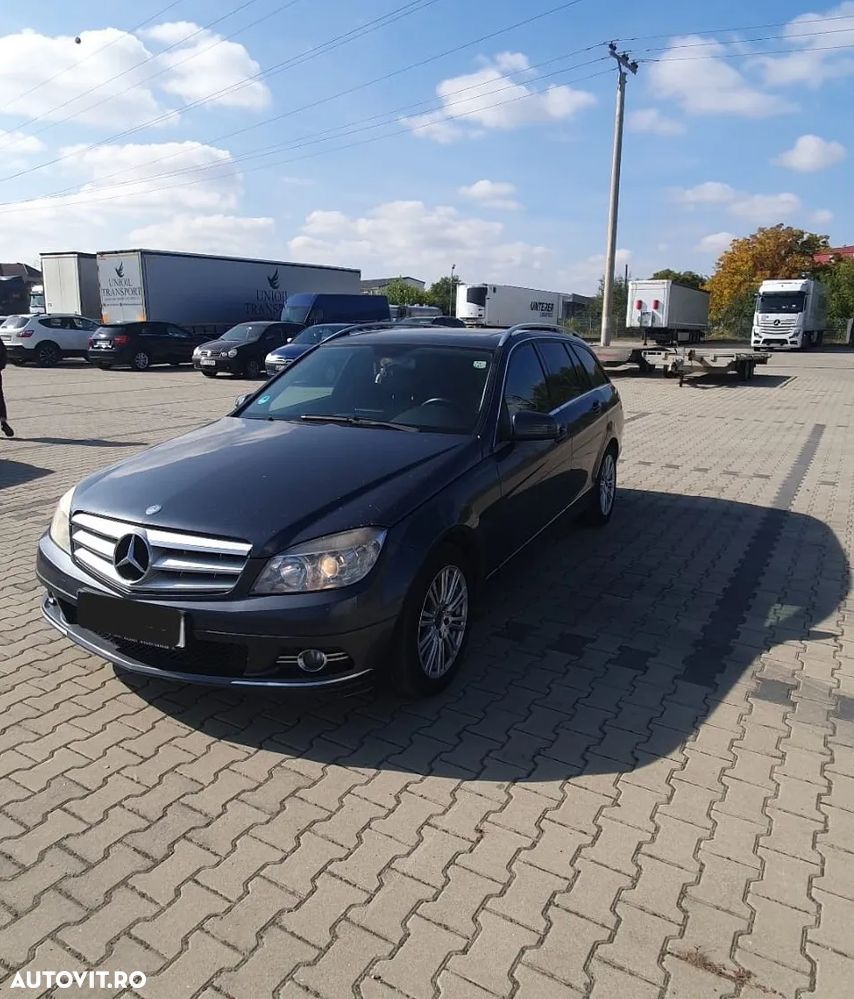 Mercedes-Benz C - 7