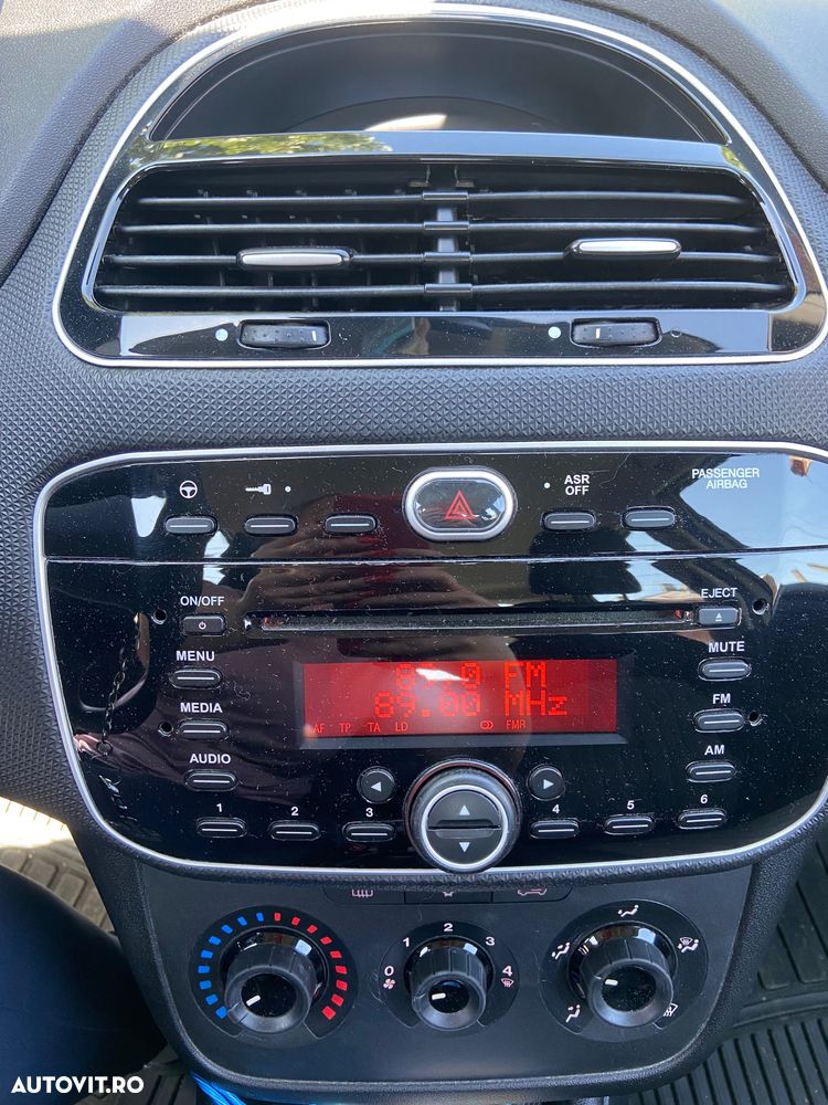 Fiat Punto 1.2 - 8