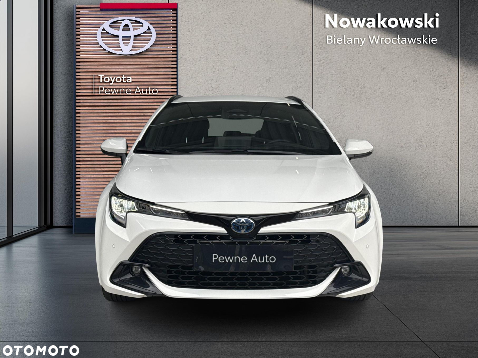 Toyota Corolla 2.0 Hybrid Comfort - 8