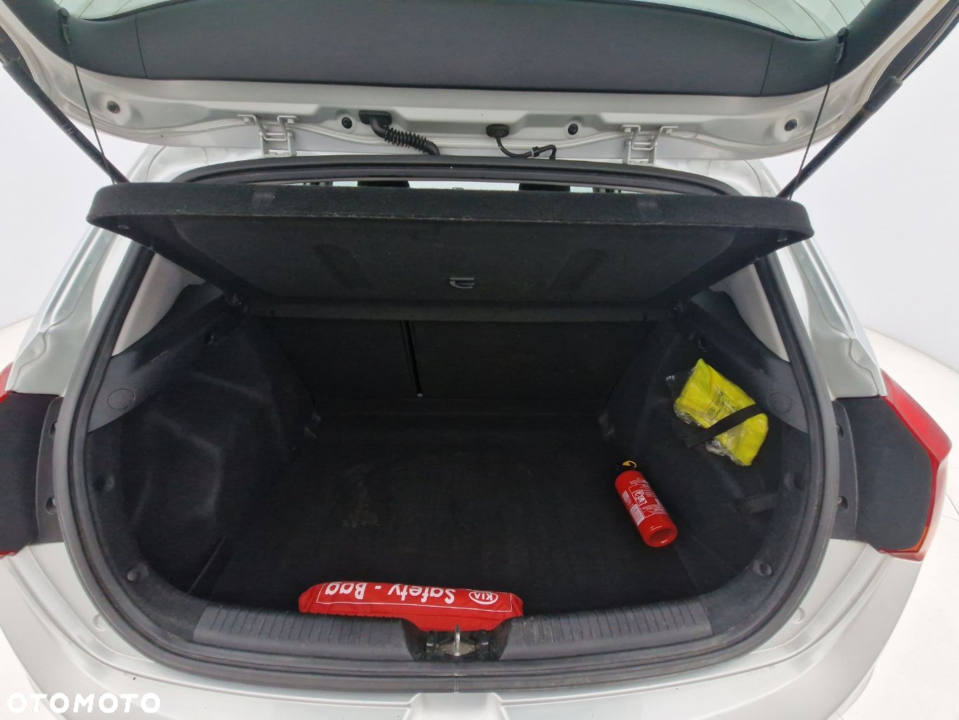 Kia Ceed Cee'd 1.4 CRDi M - 22