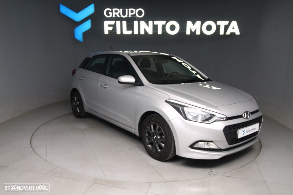 Hyundai i20 1.2 Access+Bluetooth 119g - 8