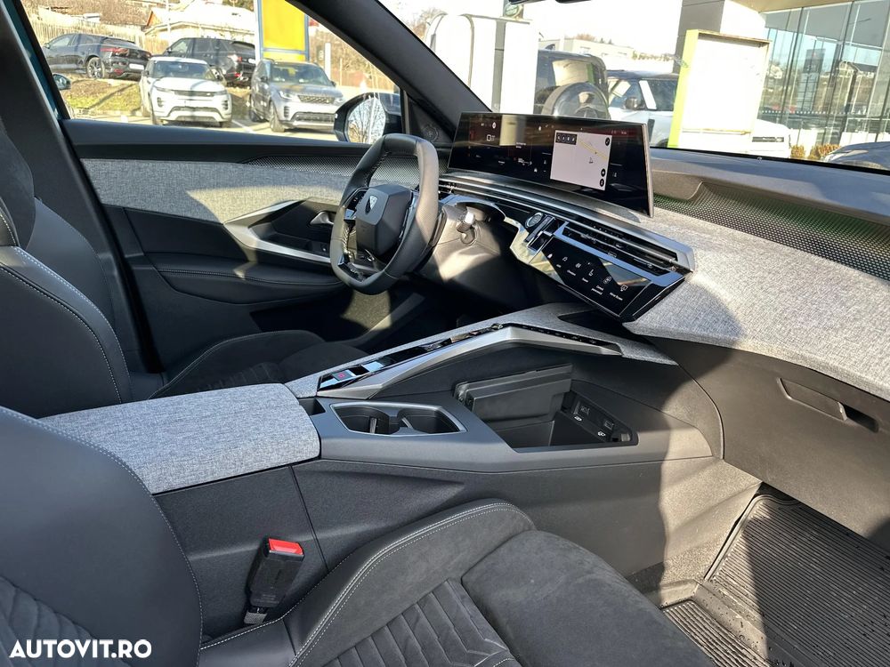 Peugeot 3008 1.2 Hybrid 145 e-DCS6 Allure - 13