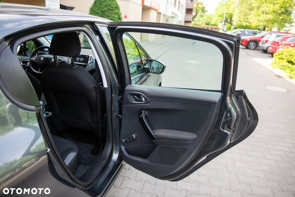 Peugeot 208 PureTech 68 Active - 19