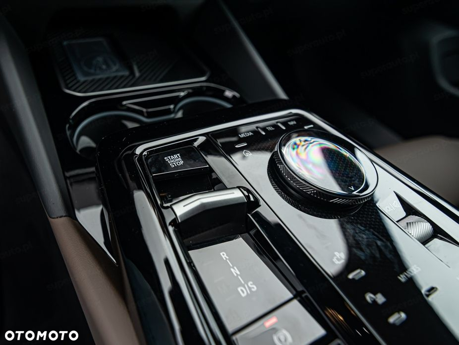 BMW Seria 5 - 24