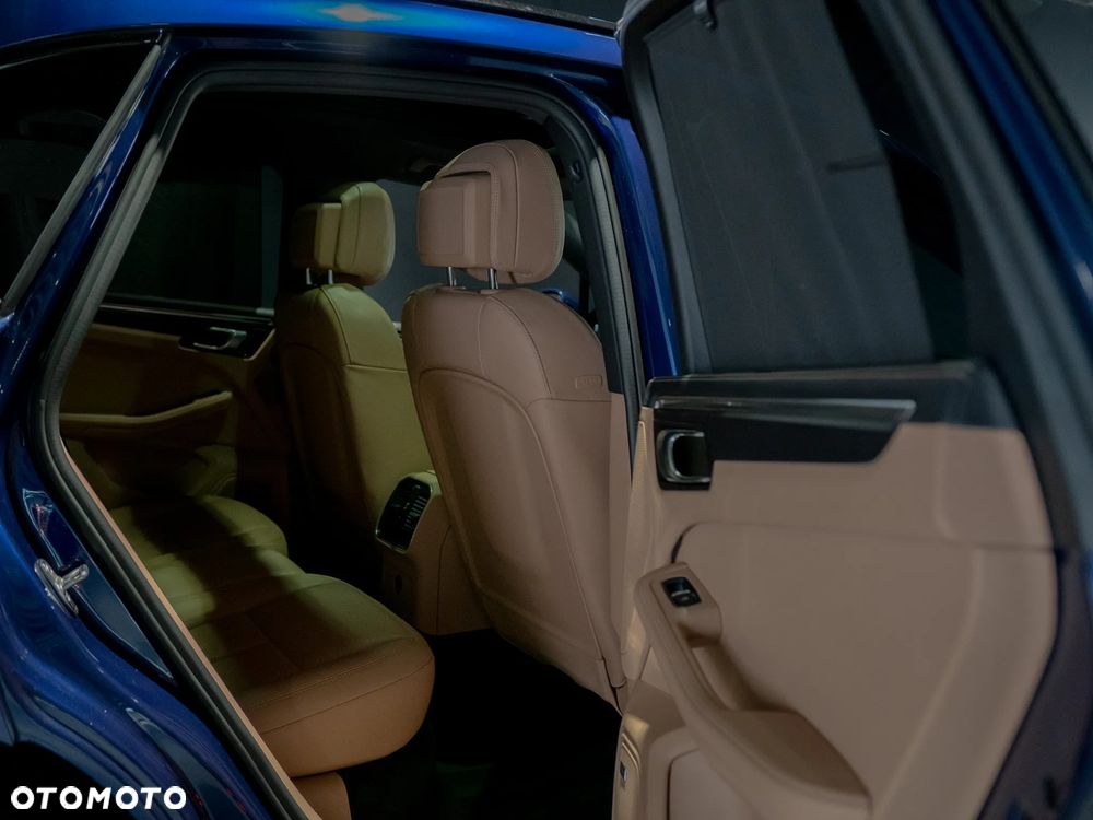 Porsche Macan T - 21