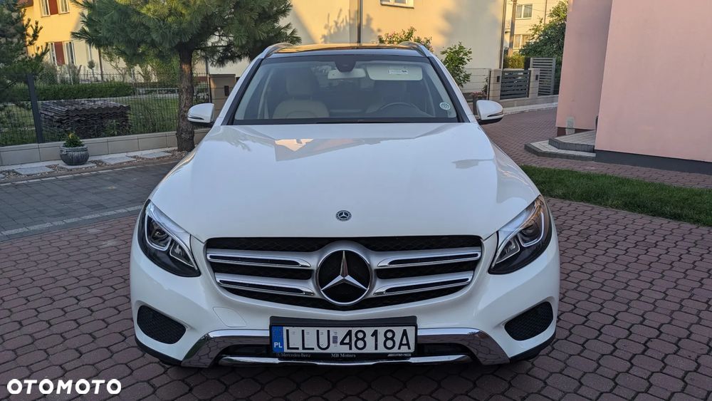 Mercedes-Benz GLC 300 4-Matic - 2