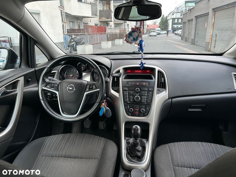 Opel Astra 1.4 Turbo Edition Sport - 4