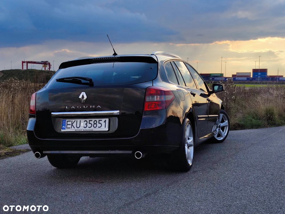 Renault Laguna Grandtour dCi 150 FAP Bose - 4