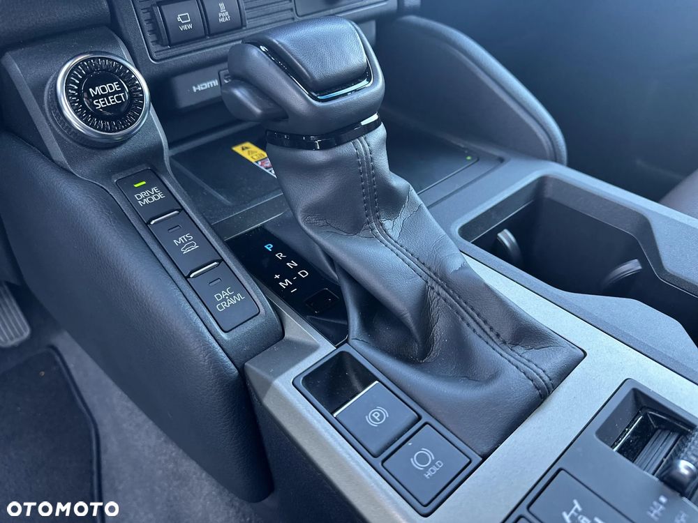 Toyota Land Cruiser LC 2.8 D-4D Executive - 26