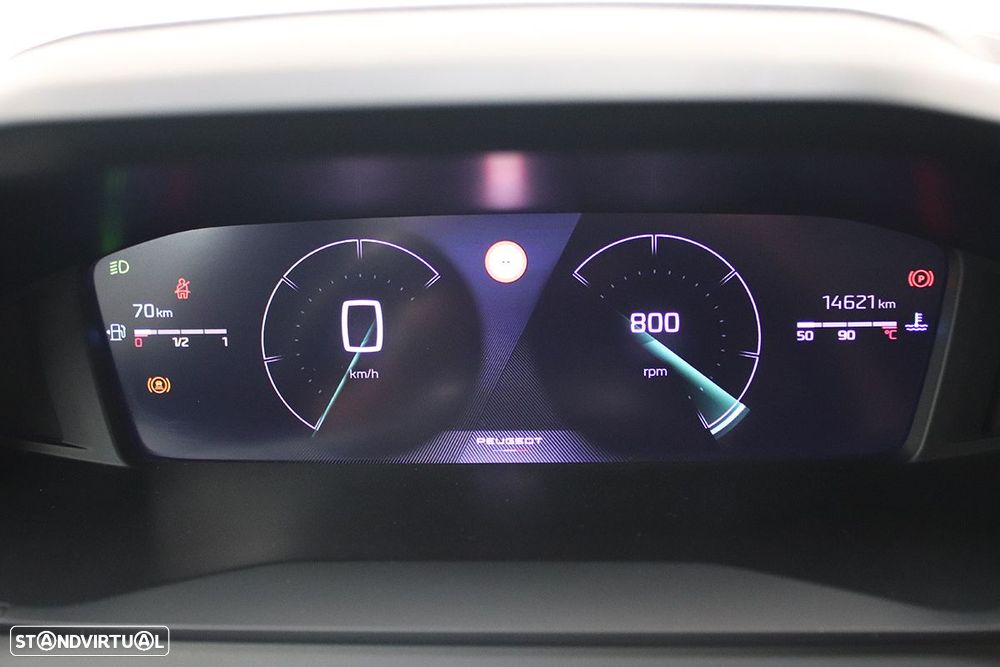 Peugeot 2008 1.2 PureTech Allure - 17