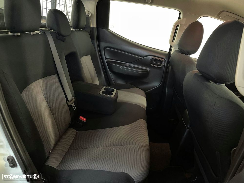 Mitsubishi L200 2.3 DI-D CD Invite 4WD - 17