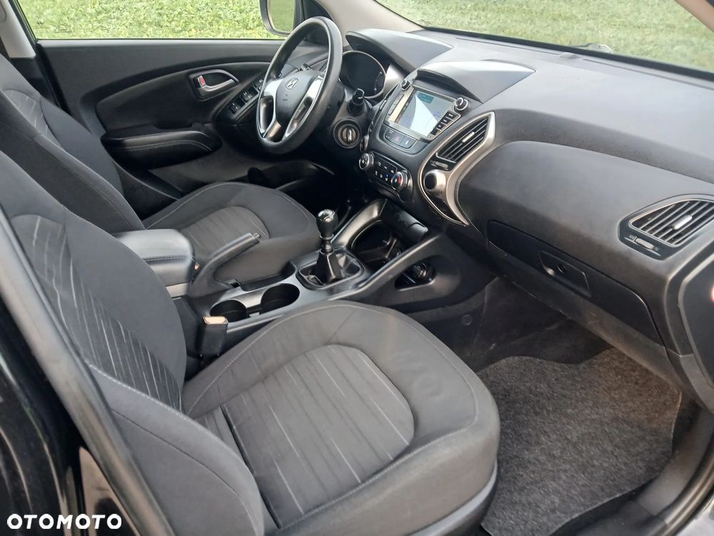 Hyundai ix35 - 22